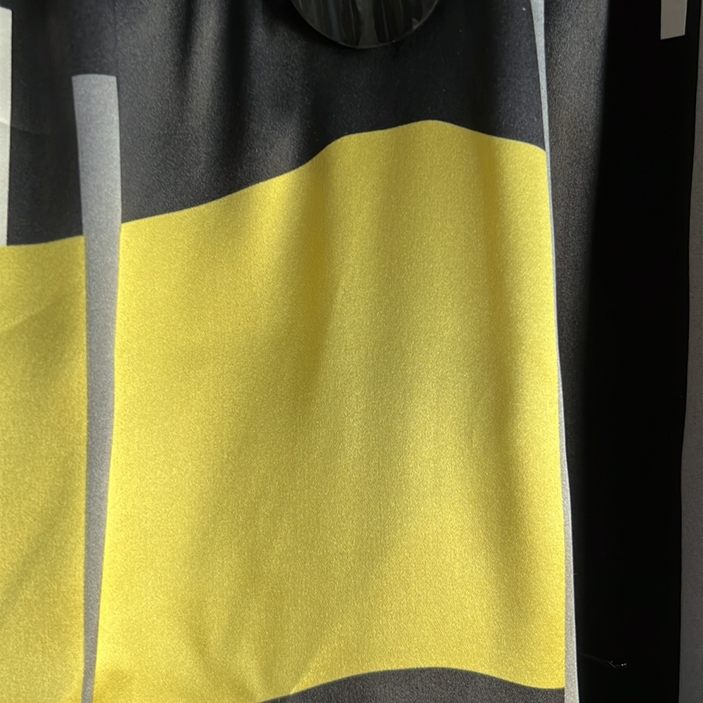 Plus Blouse - image 3